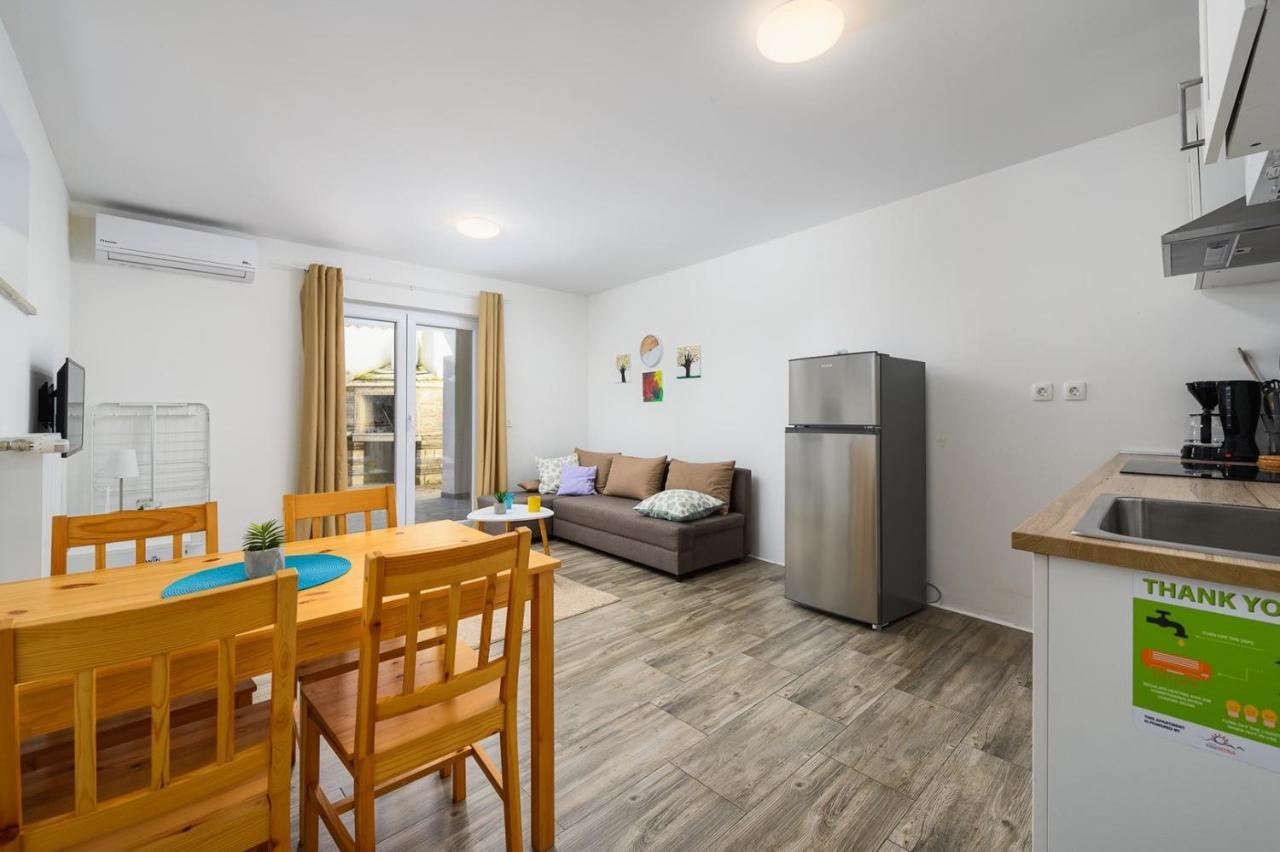 Apartment Center House With